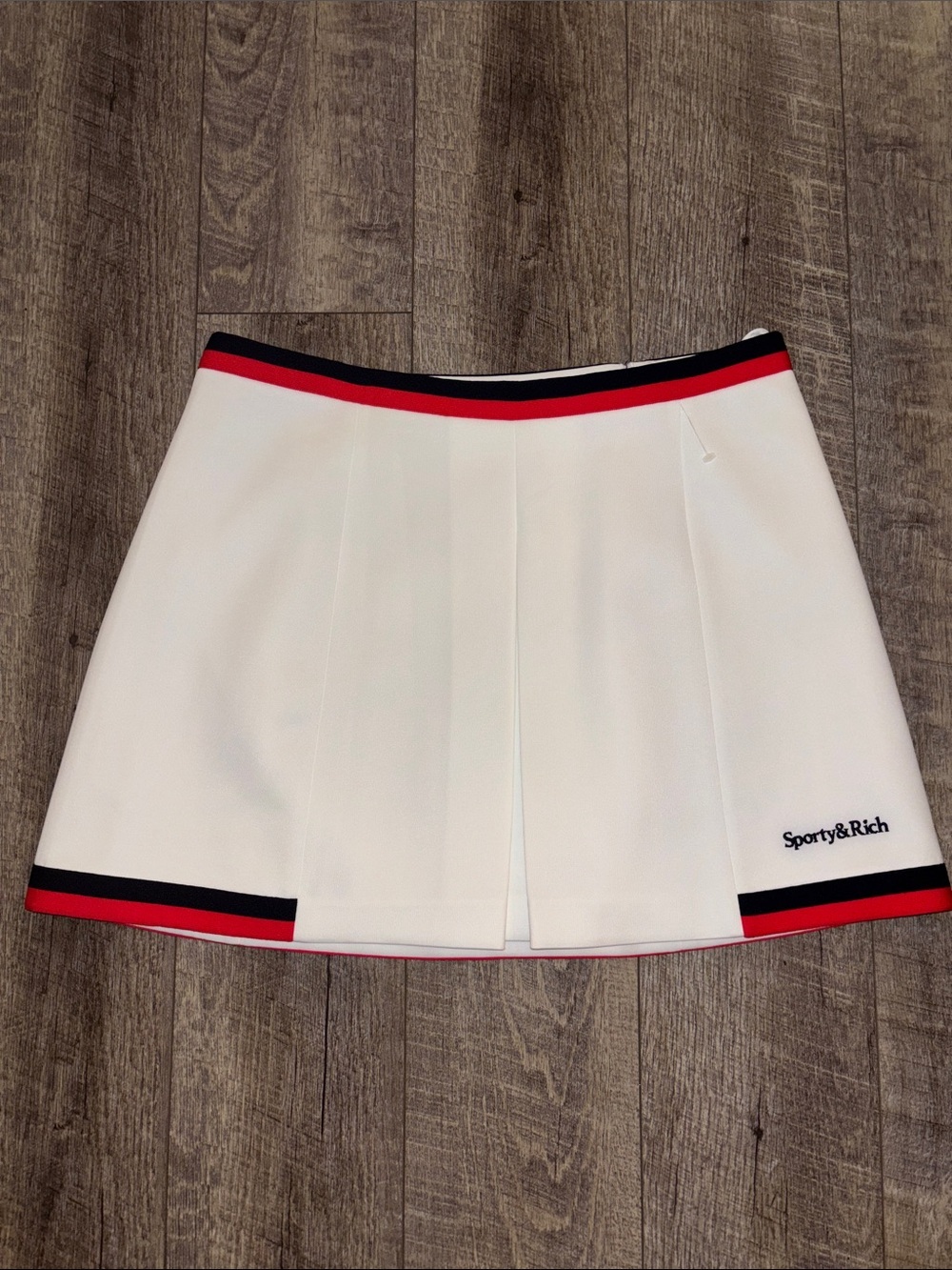 Sporty and Rich Mila Pleated Skirt NWOT - Picture 3 of 7